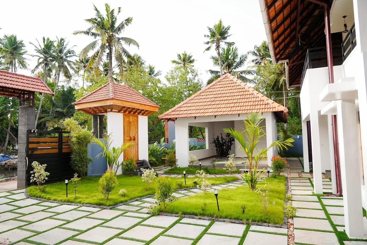 Kalloos Island Backwater Resort Kollam 0*,
