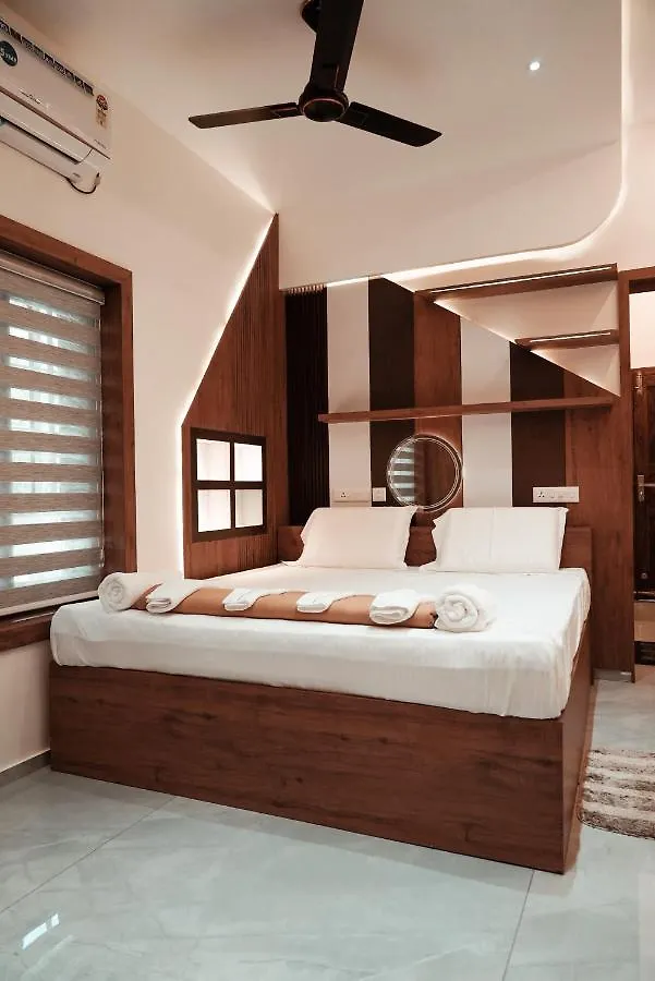 Kalloos Island Backwater Resort Kollam